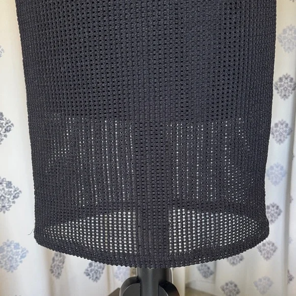 2/$20 Bobeau Black Textured Pencil Skirt - Picture 2 of 5